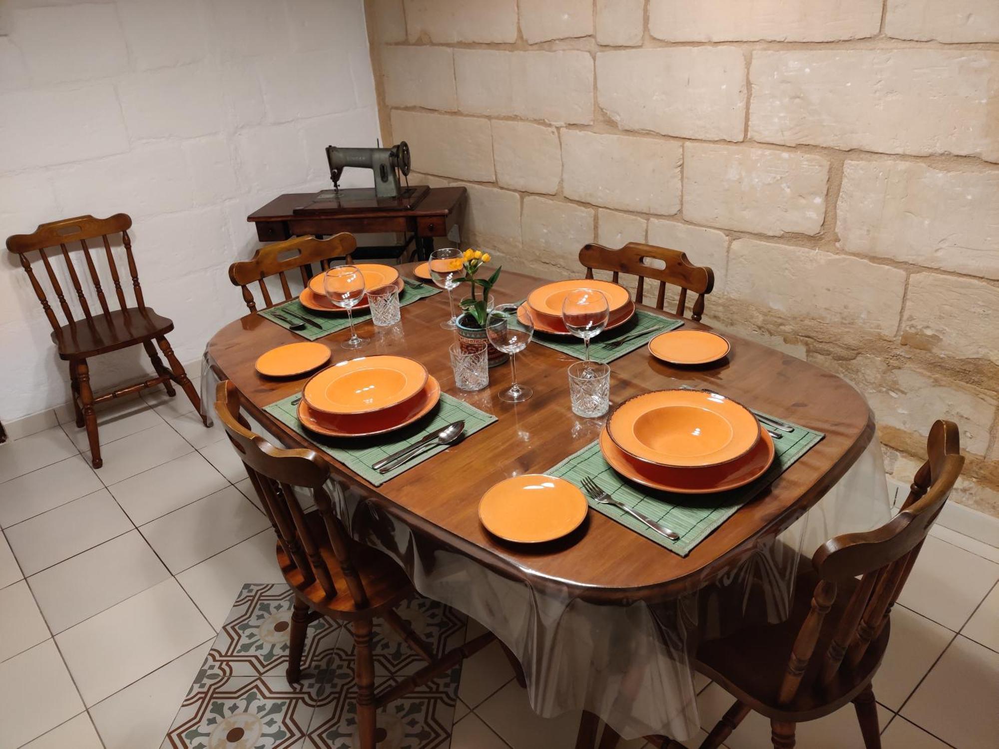 Peaceful Traditional Maltese Townhouse Лука Екстер'єр фото
