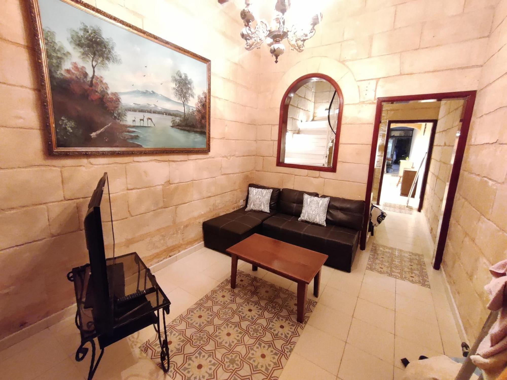 Peaceful Traditional Maltese Townhouse Лука Екстер'єр фото